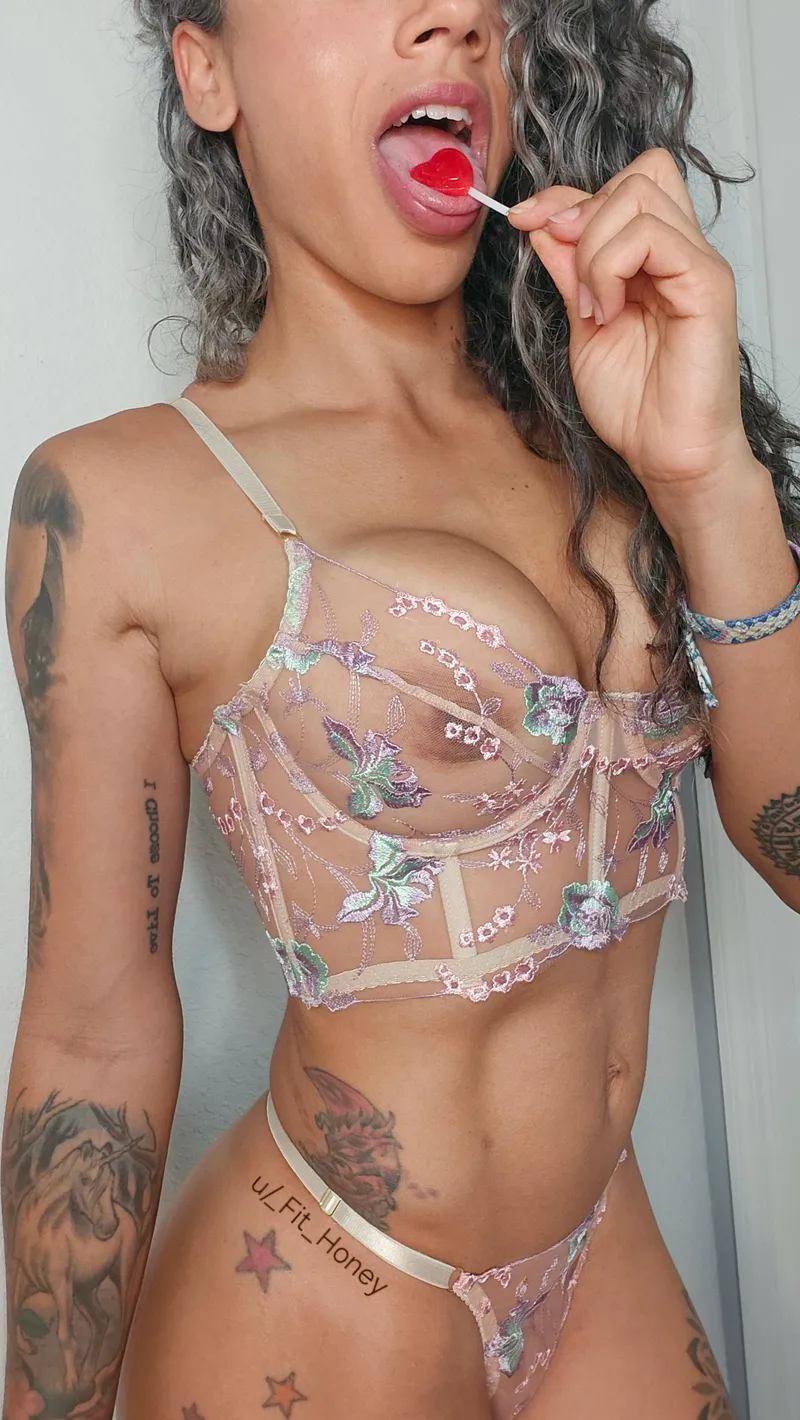 Thumbnail want to taste 🍭