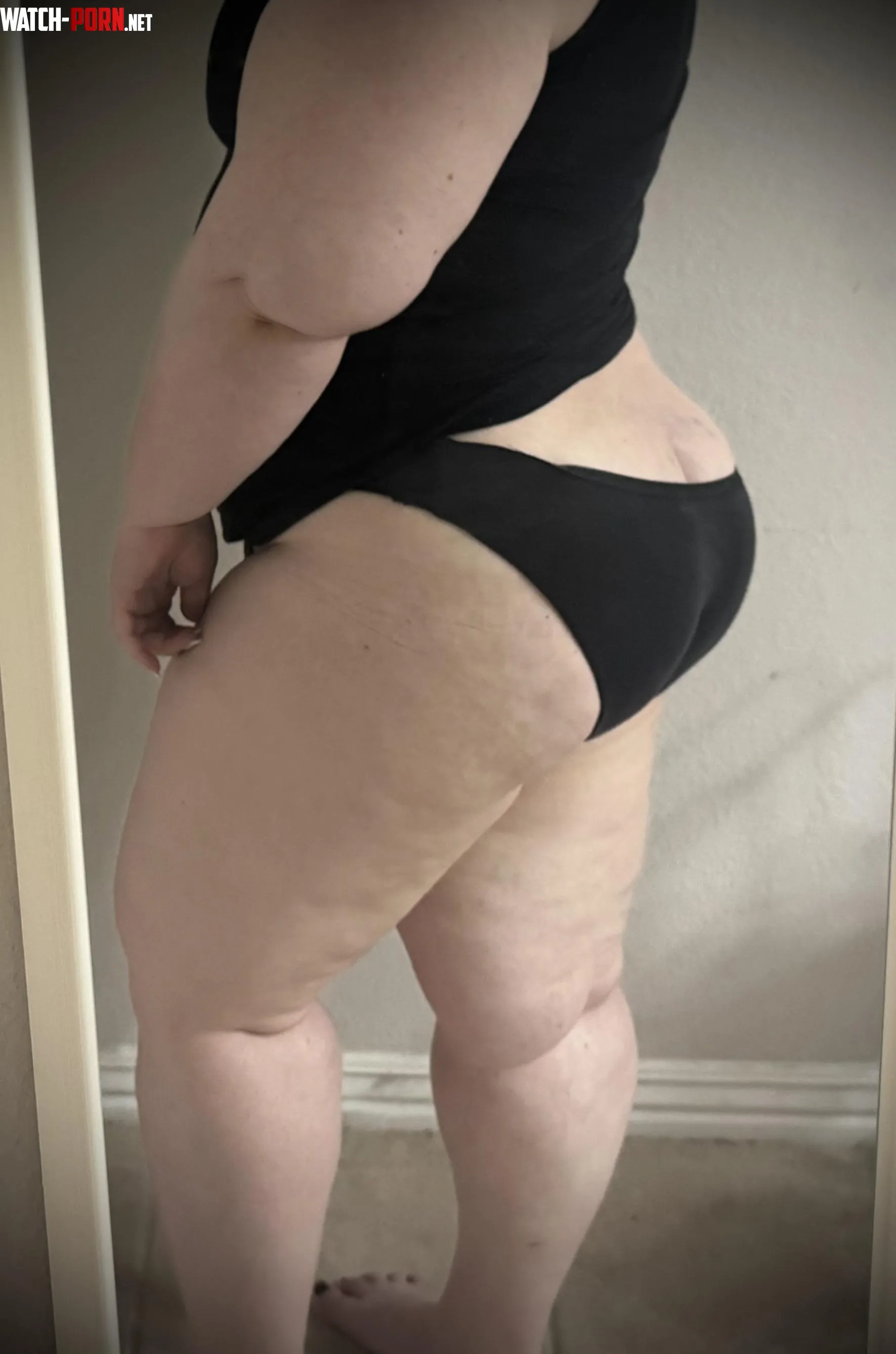 I have so much of this amazing ass (F) by The_Bubblebooty