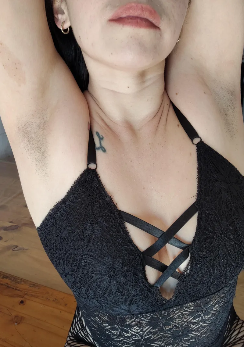 Thumbnail to smell or lick?