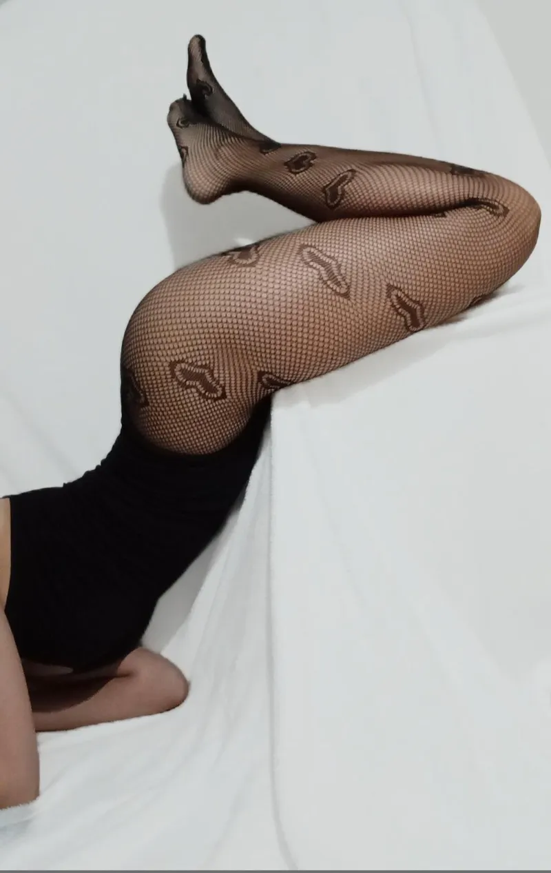Thumbnail Me gusta mucho el negro🔥y a vos... te leo💌😋[OC]