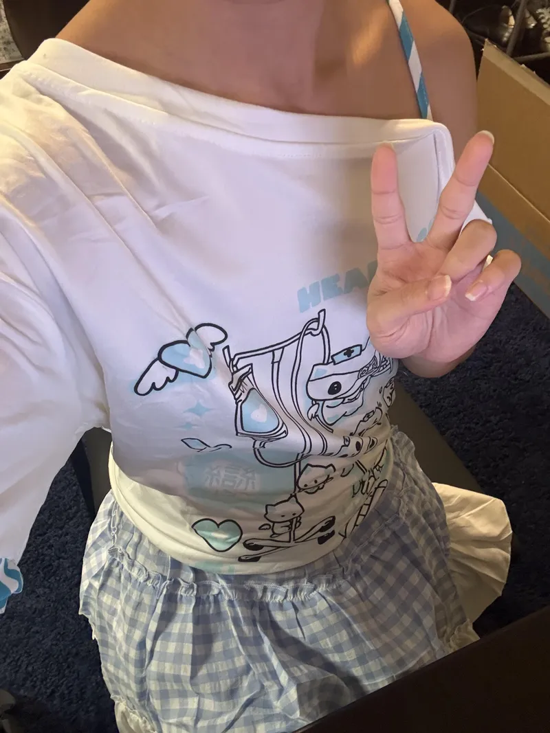 Thumbnail Cute little outfit :3