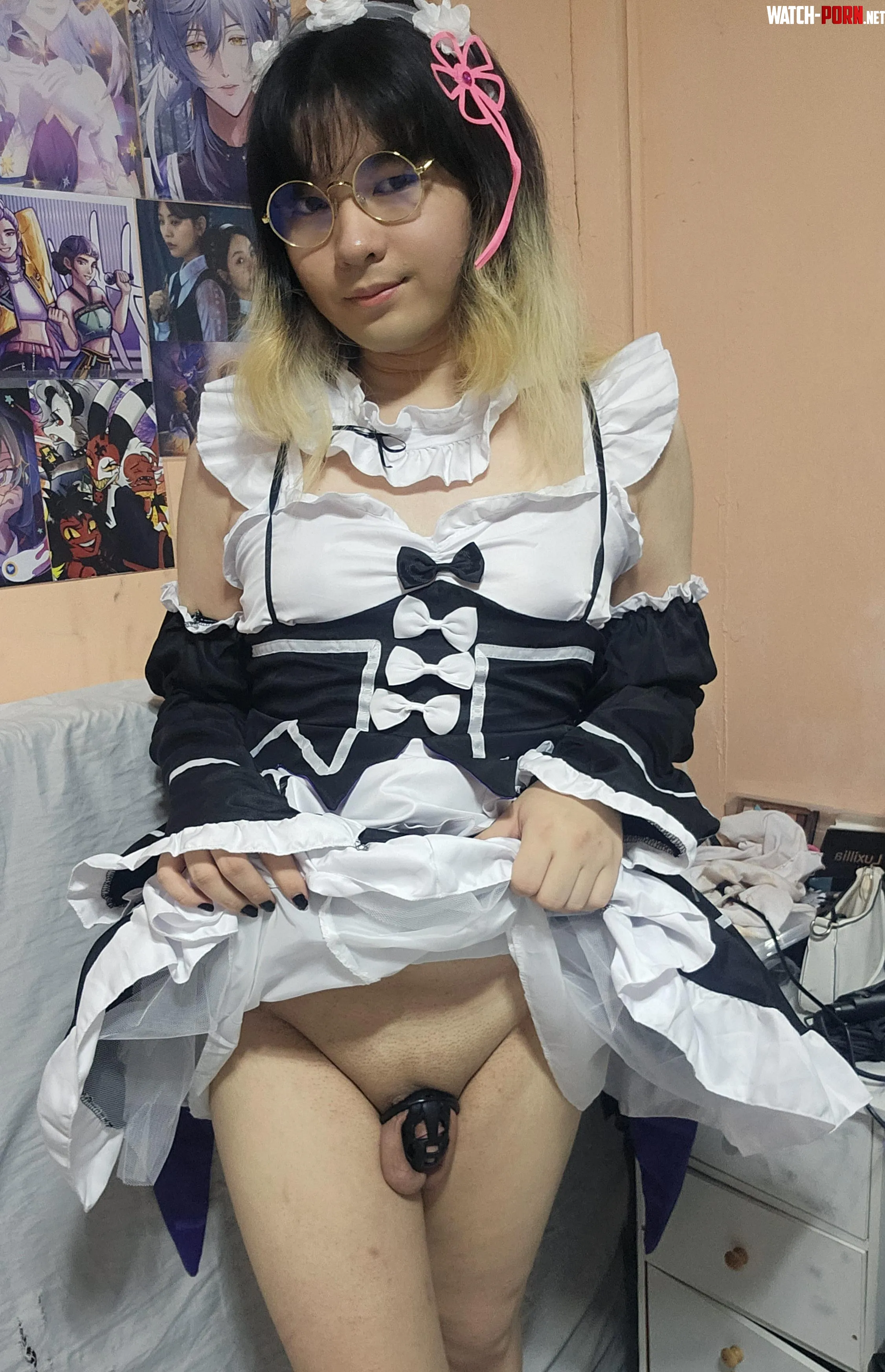 Caged up maid ready to serve your every desire~ by ShizukiFox