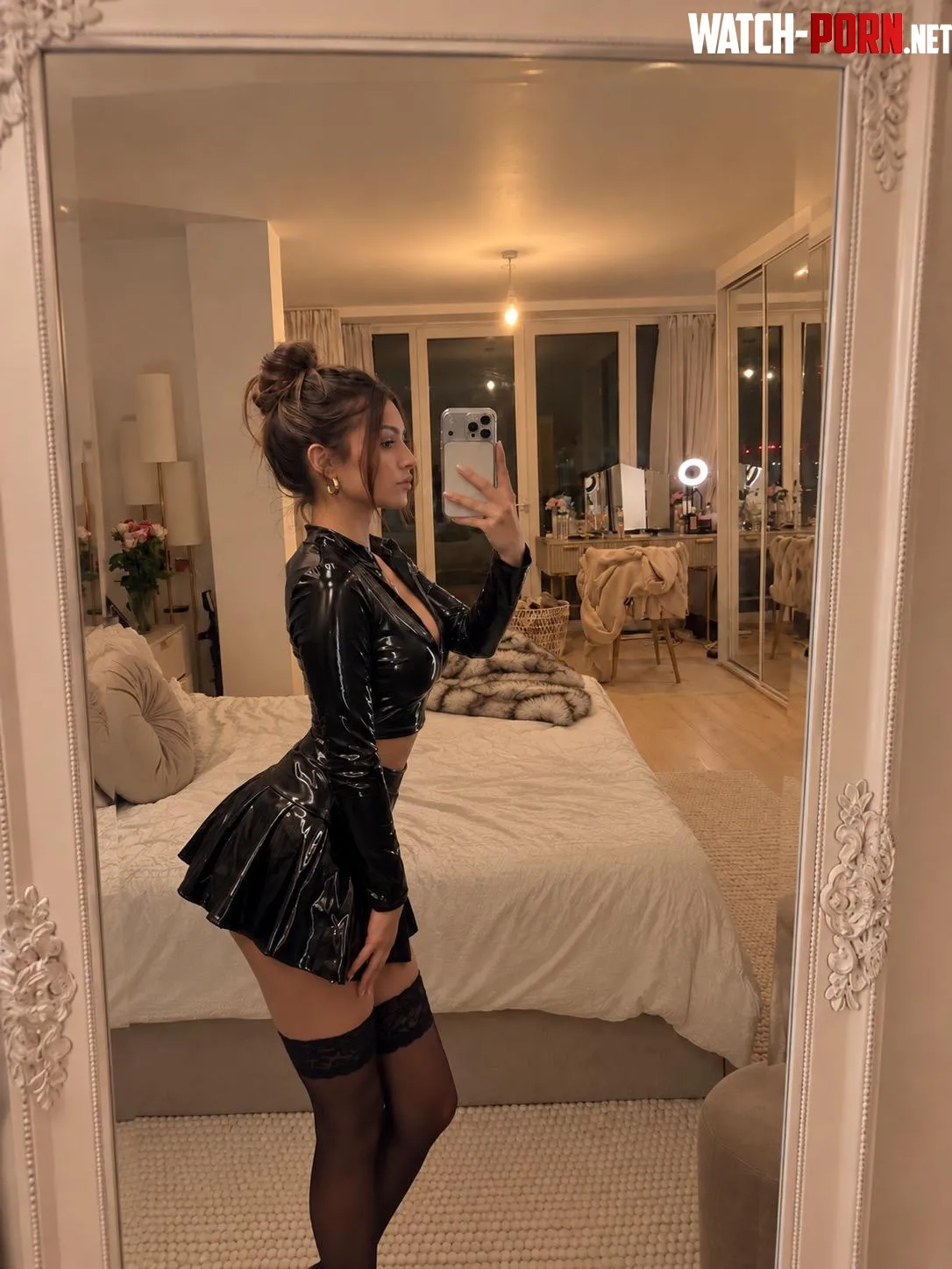 Do you like my outfit? by LilCutiexoxx