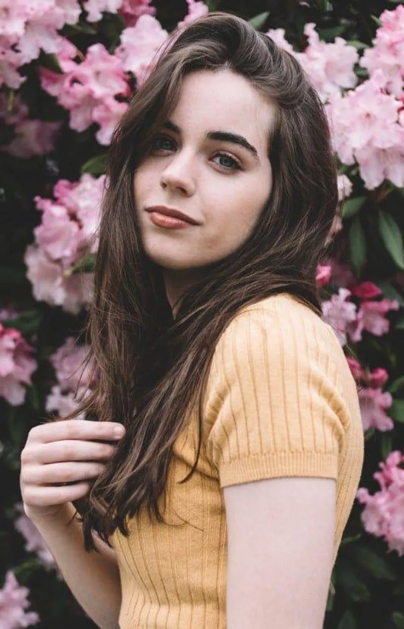 Thumbnail Sarah Desjardins by PhysicalAd9899
