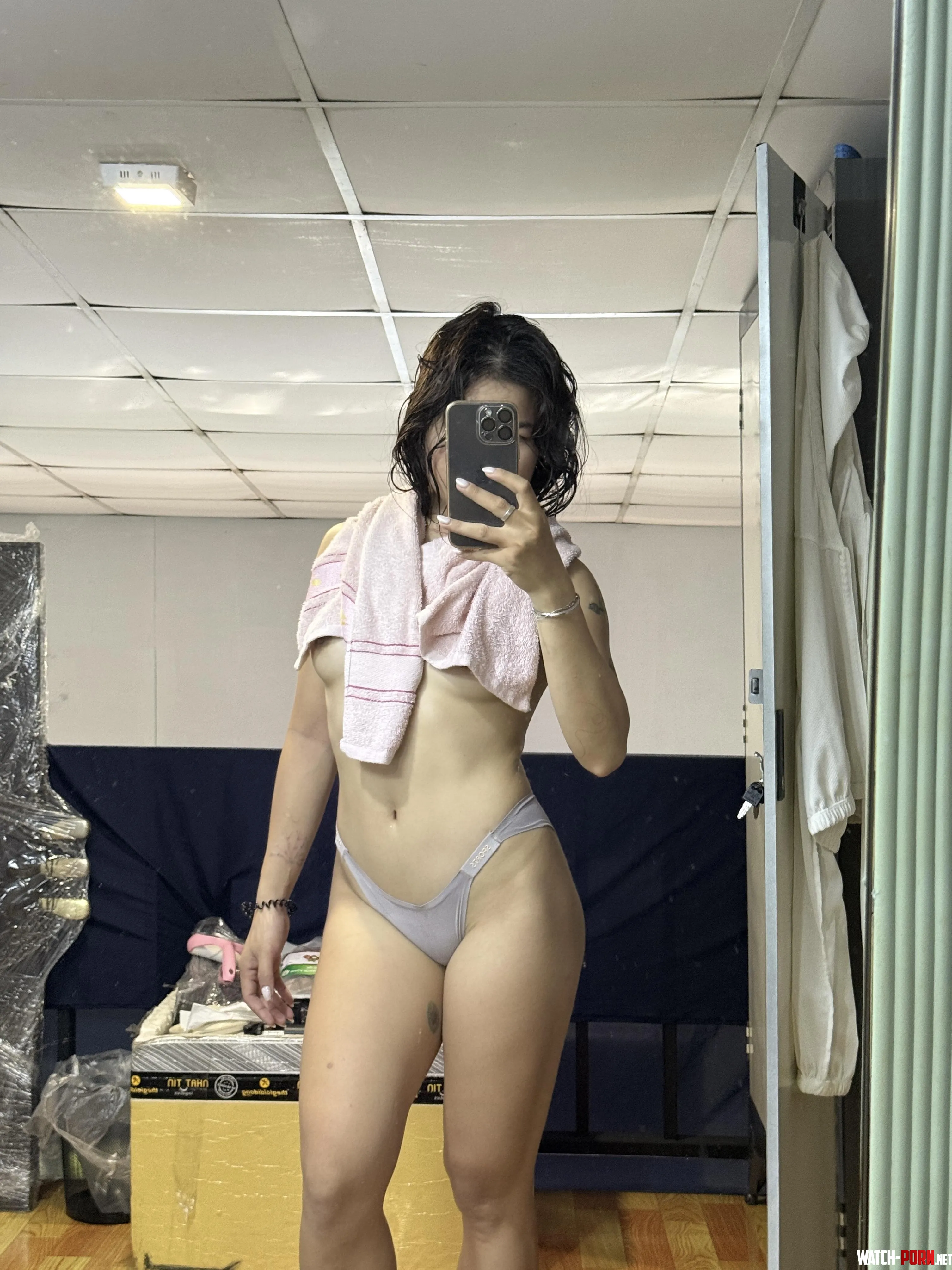 After shower and about to head to bed :) by vietinbed