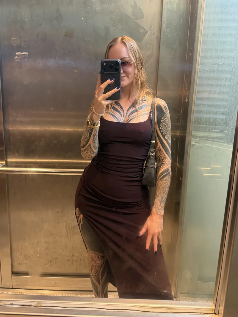 Thumbnail out for dinner with friends