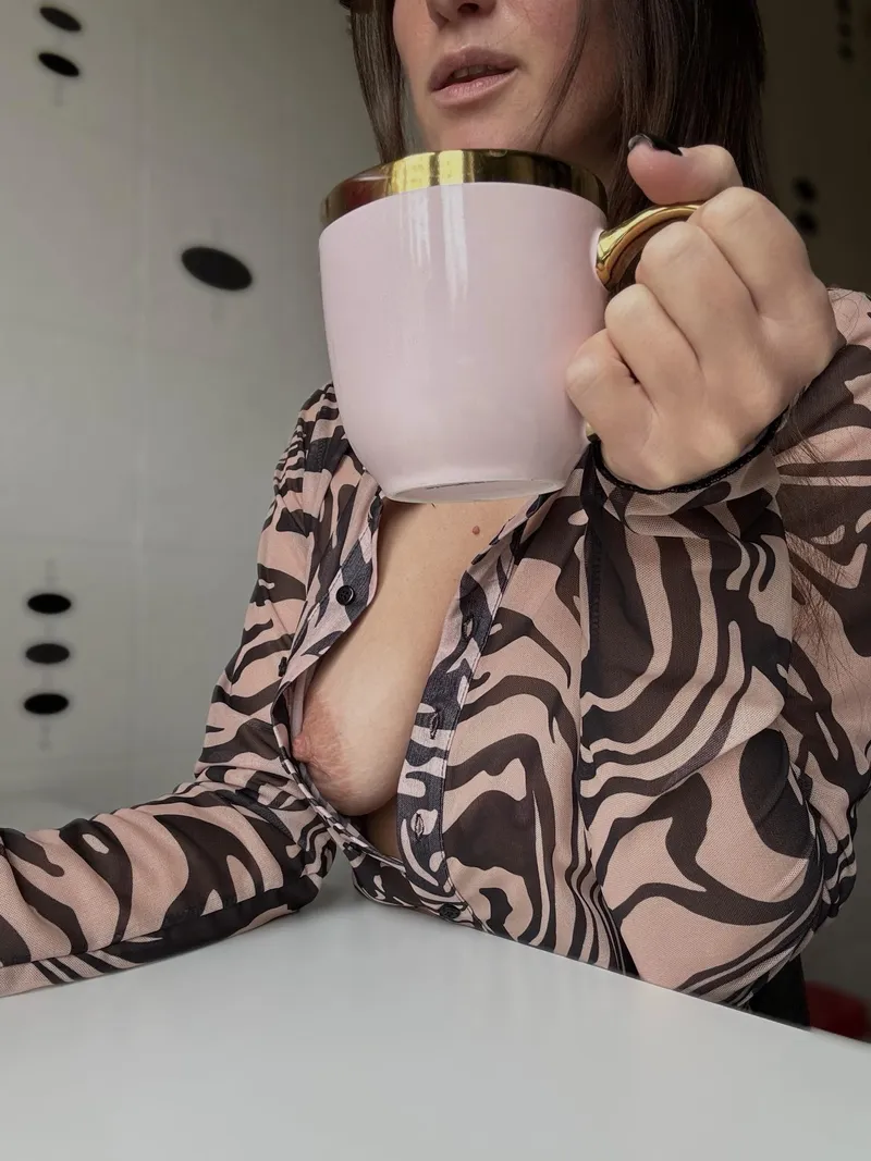 Thumbnail Morning coffee!