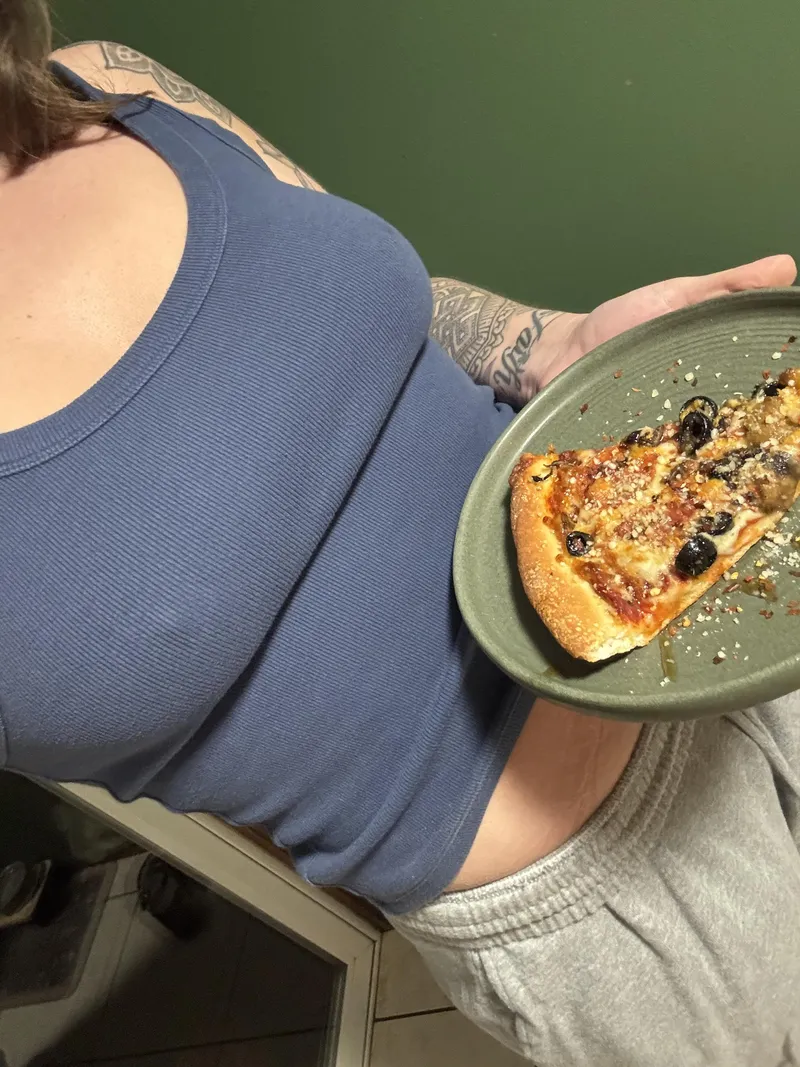 Thumbnail pizza night by scarlettxink