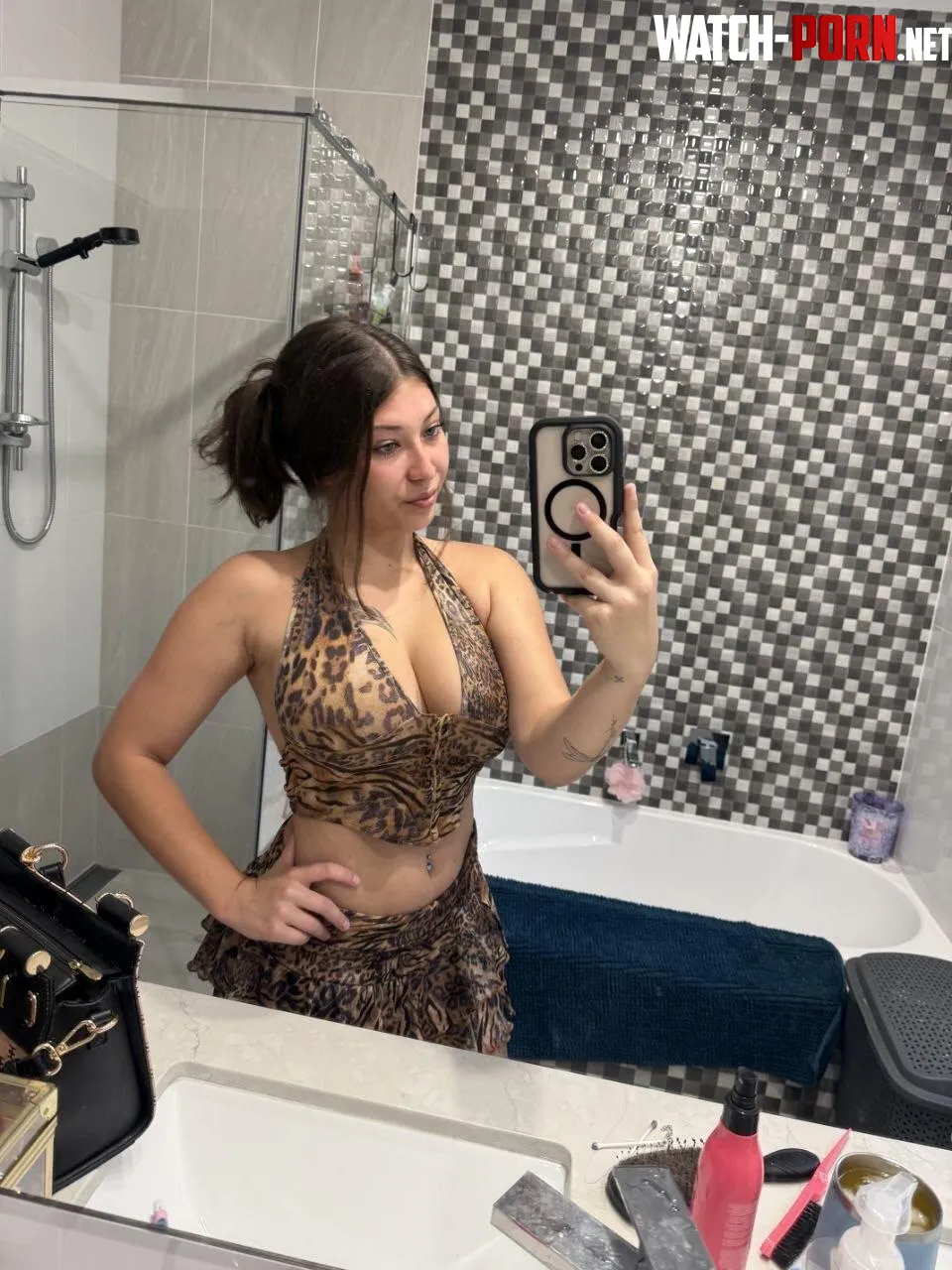 My favorite crop top by Ok_Jackett
