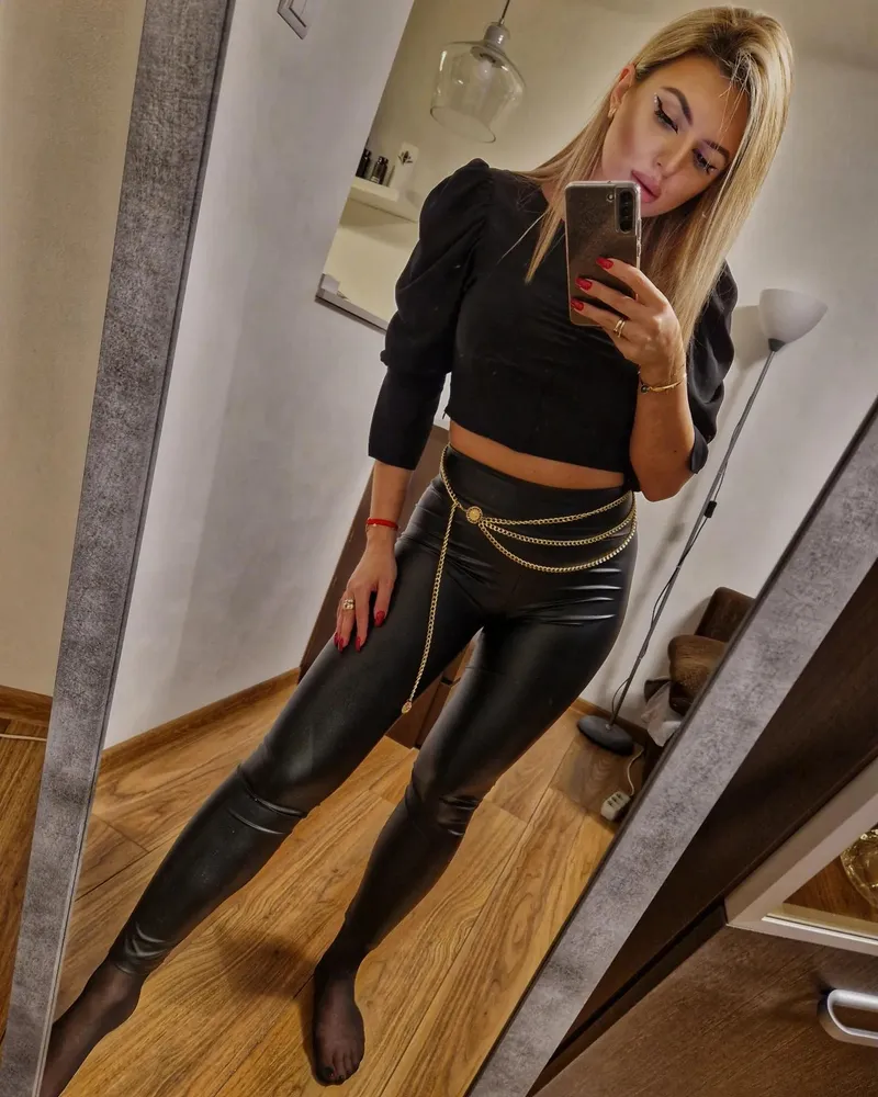 Thumbnail Loving these pants