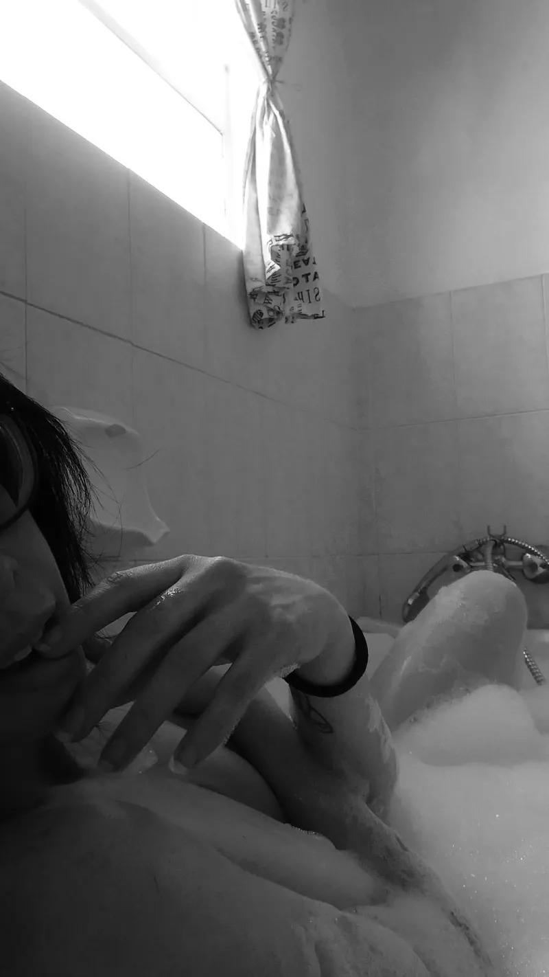 Thumbnail Dirty deeds, clean me