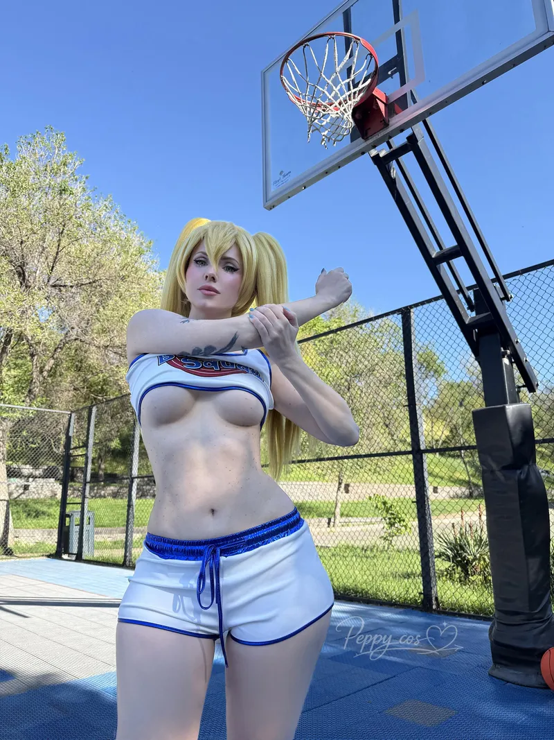 Thumbnail Lola Bunny from Space Jam by Peppy_cos by peppy_cos