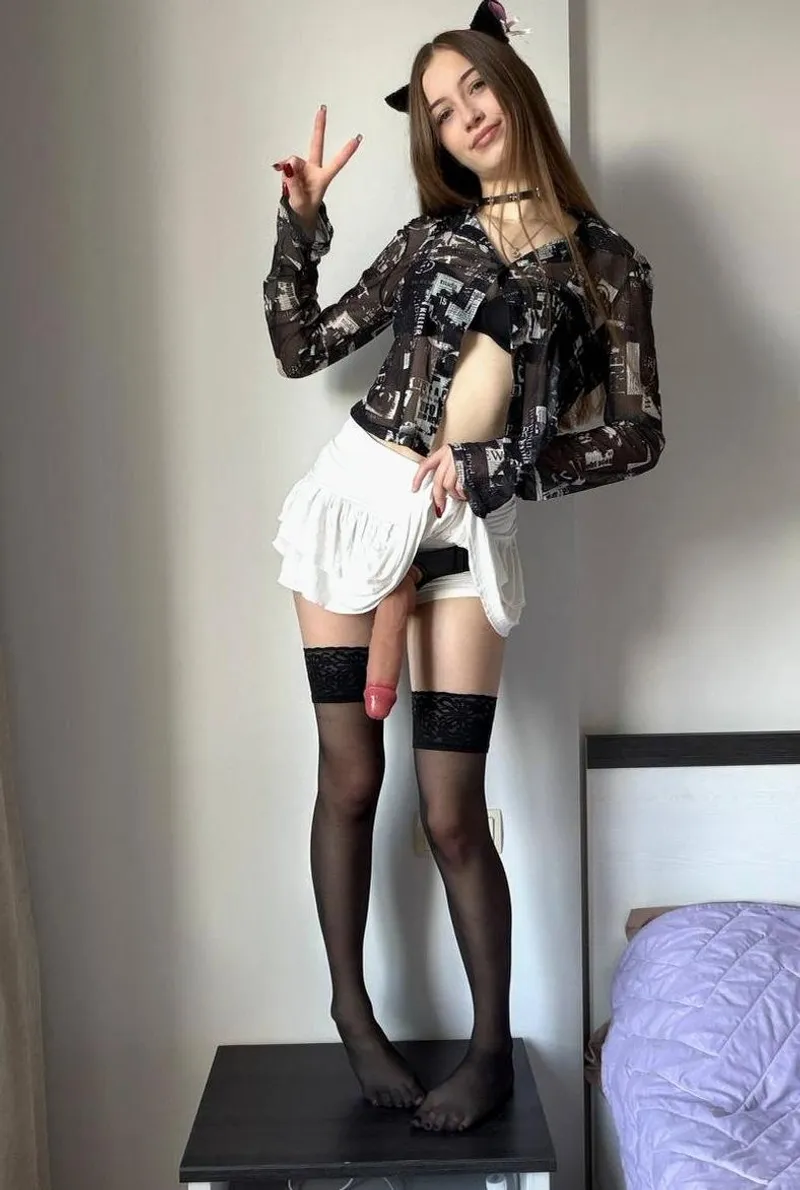 Thumbnail Spread it, Mommy's gonna fuck your hole by YasminYield