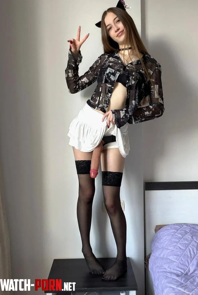 Spread it, Mommy's gonna fuck your hole by YasminYield