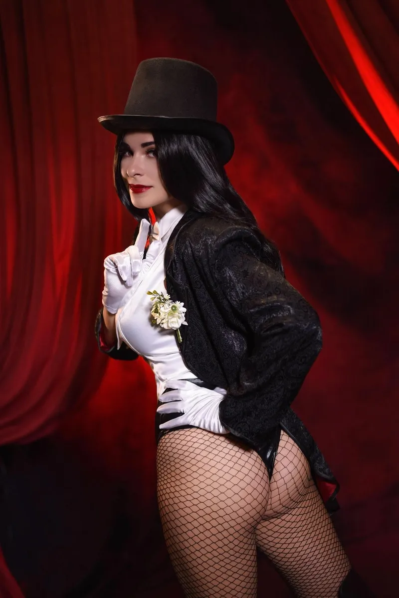 Thumbnail Zatanna from DC by Yuna Kairi by YunieSunshine