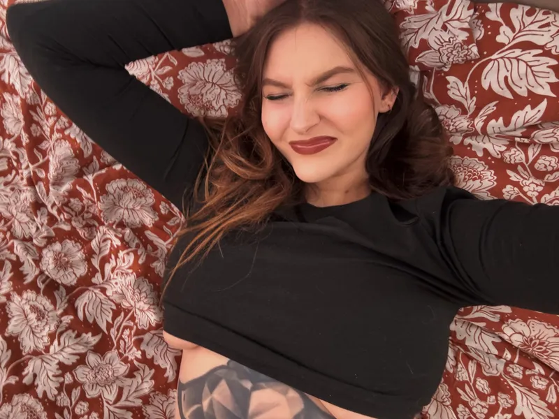 Thumbnail best comfy top that I own