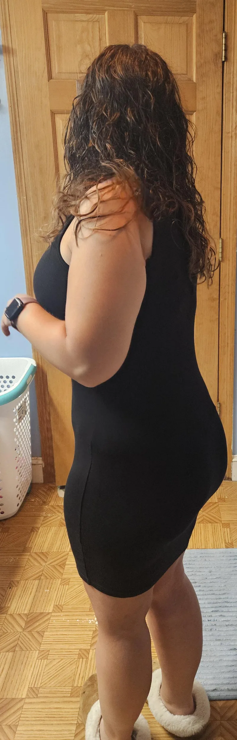 Thumbnail My little black dress by Right_Force_7673