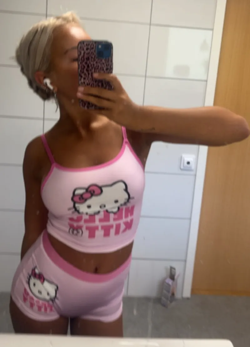 Thumbnail Den här sidan av mig är bara för dig snygging ;)🍒 by Hardmargin9