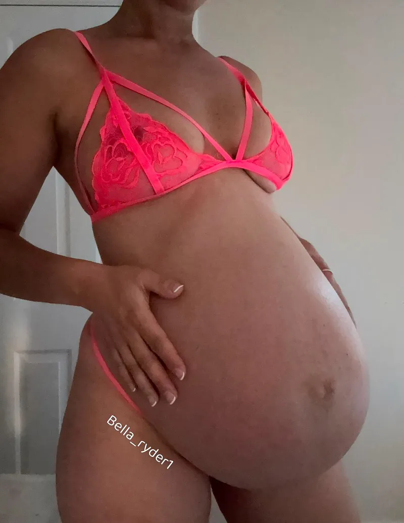 Thumbnail Happy Bump Day by Bella_Ryder1