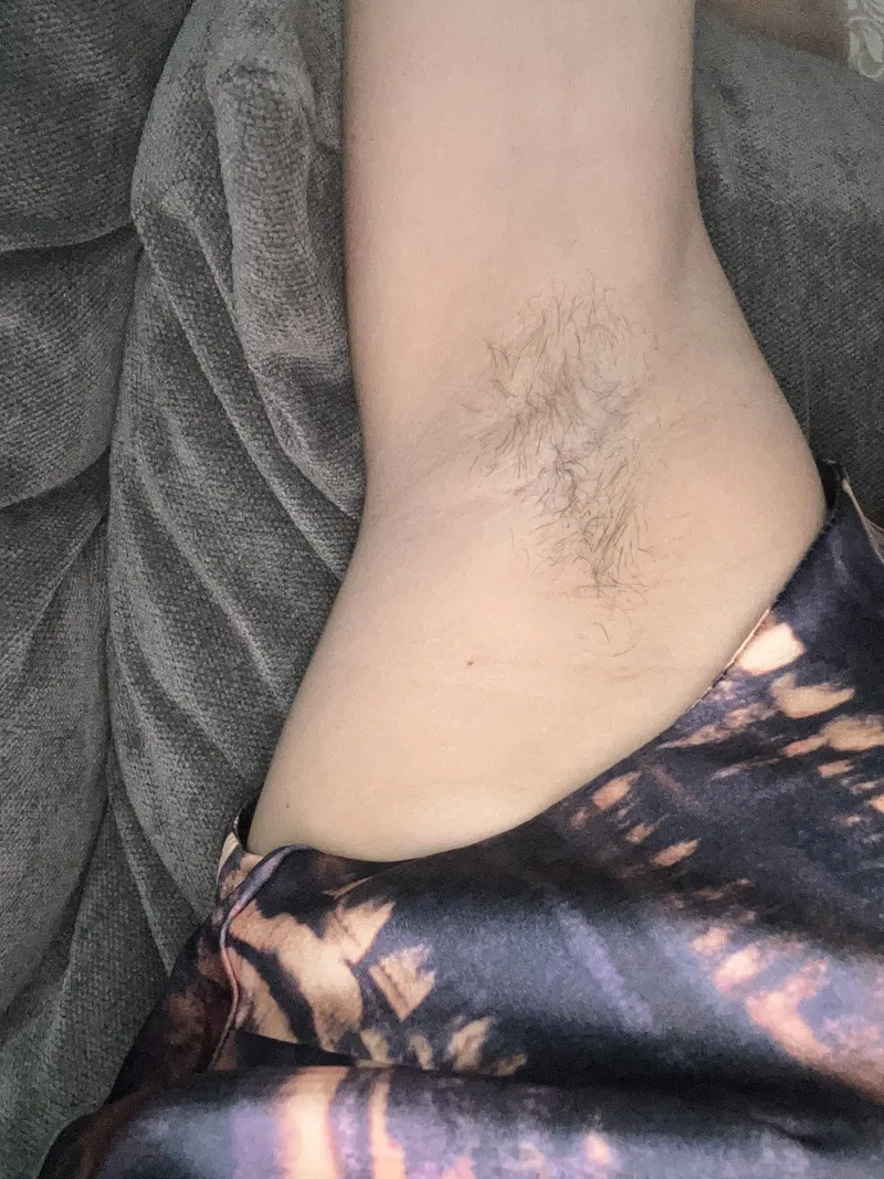 Thumbnail Haven’t shaved for a week hehe