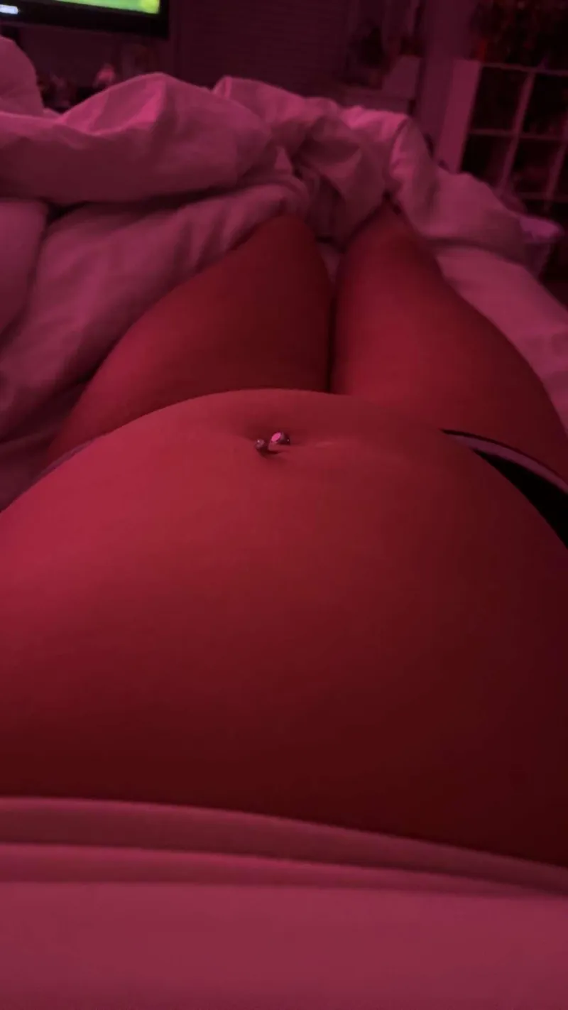 Thumbnail Can’t reach my fupa by Both-Explorer-3903