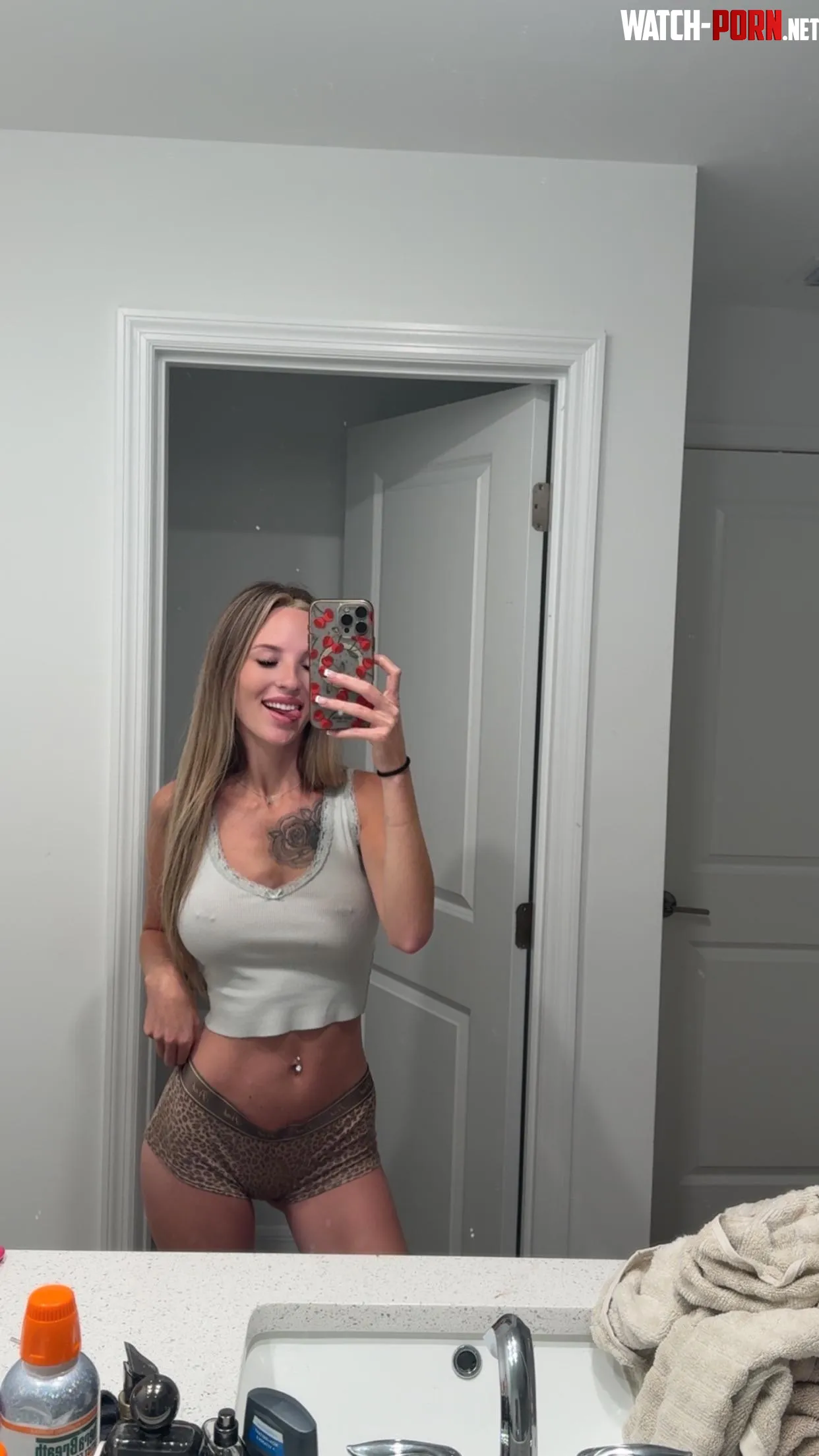 90% of my closet = crop tops by megnutt_xo