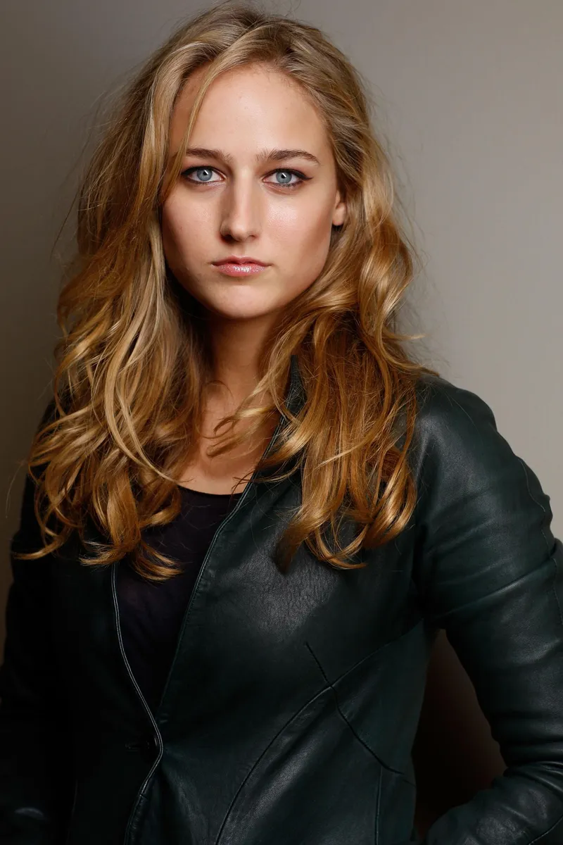 Thumbnail Leelee Sobieski