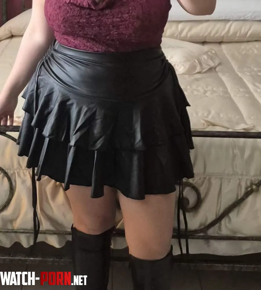 Leather skirt and boots 😍 by Wise_Strike3891