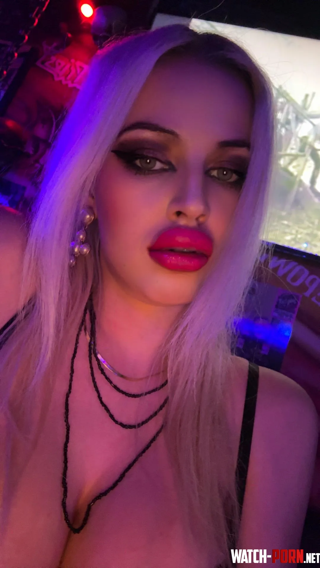 See brand new filled lips in action by o0Lula0o