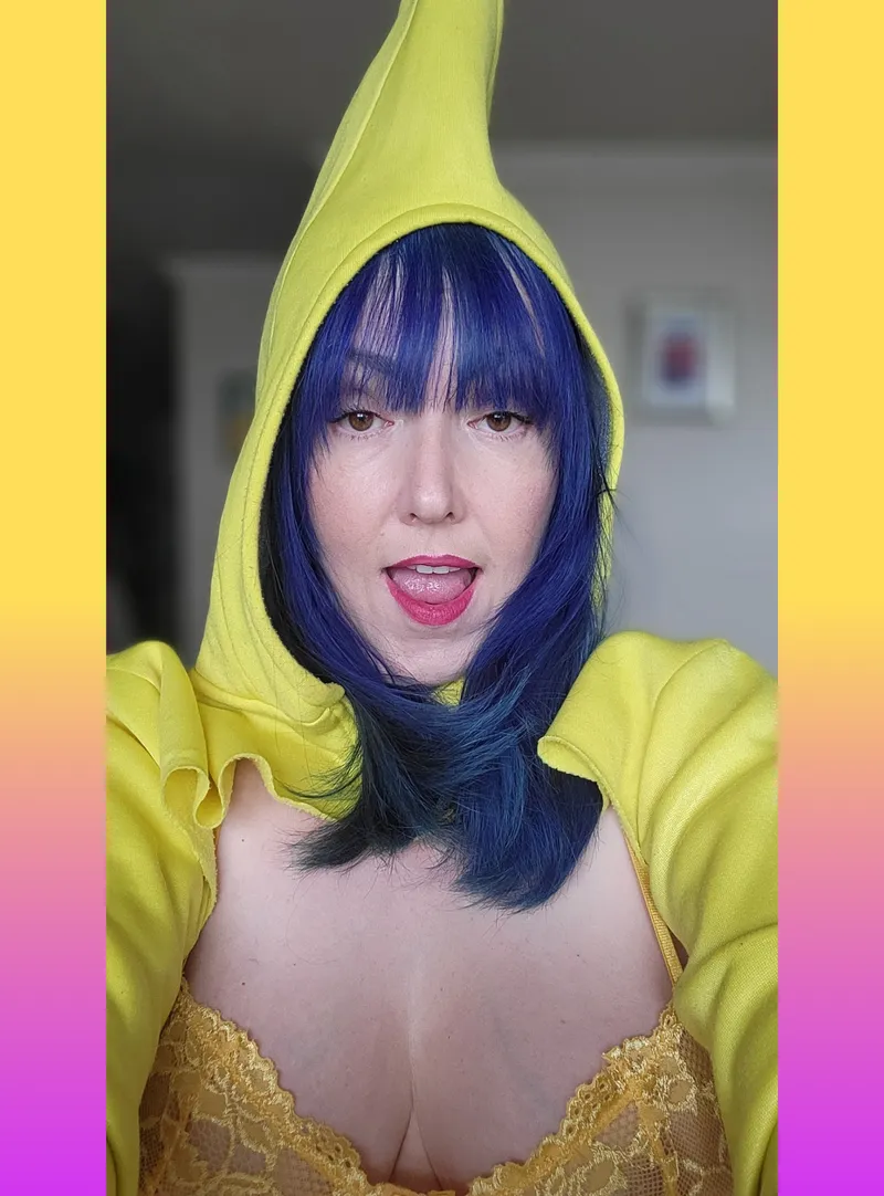 Thumbnail Banana babe ripe and ready to be peeled by breannalovesbananas