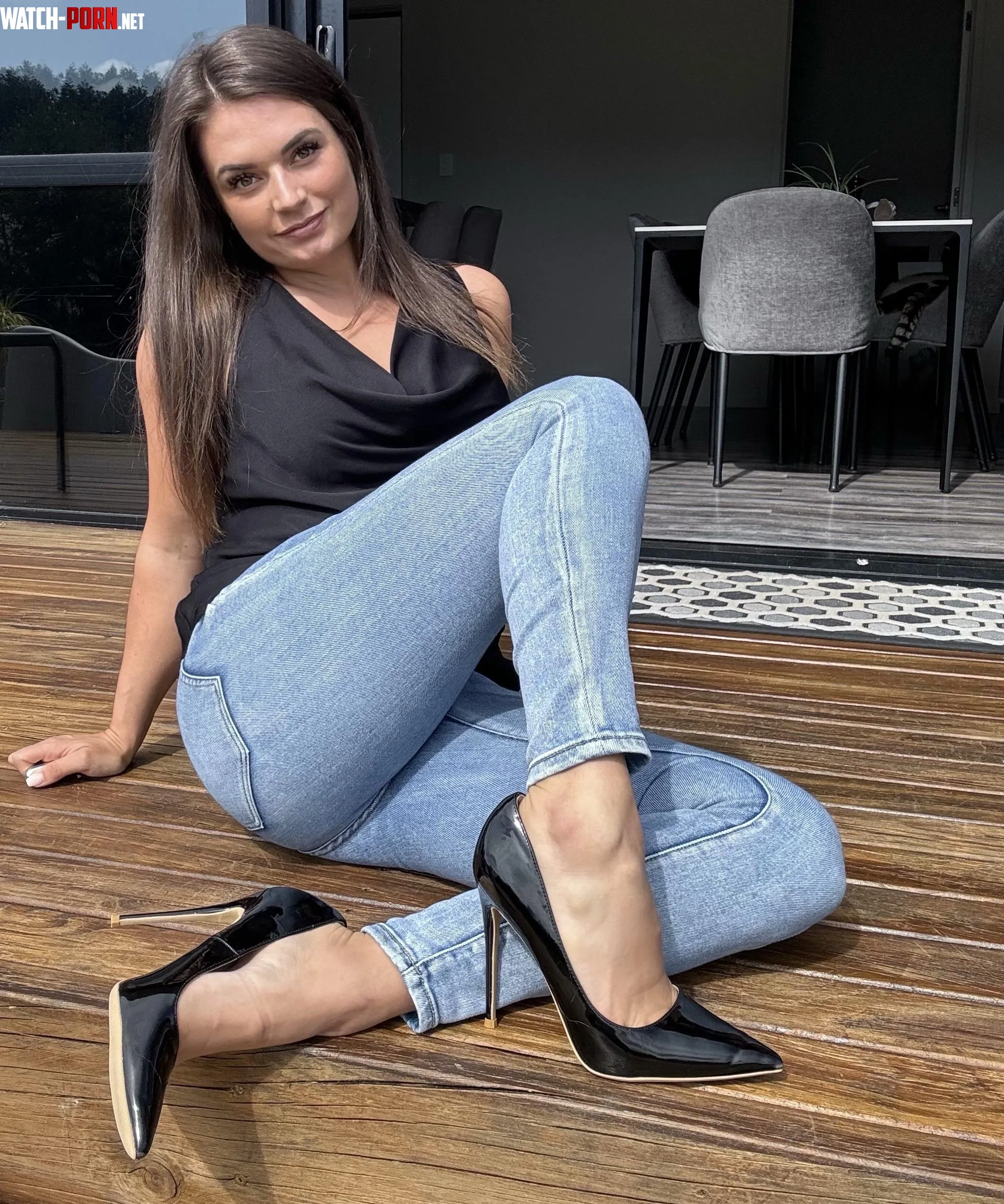 Denim &amp; heels is always a great combo if you ask me 🖤👠 by stacie-summers