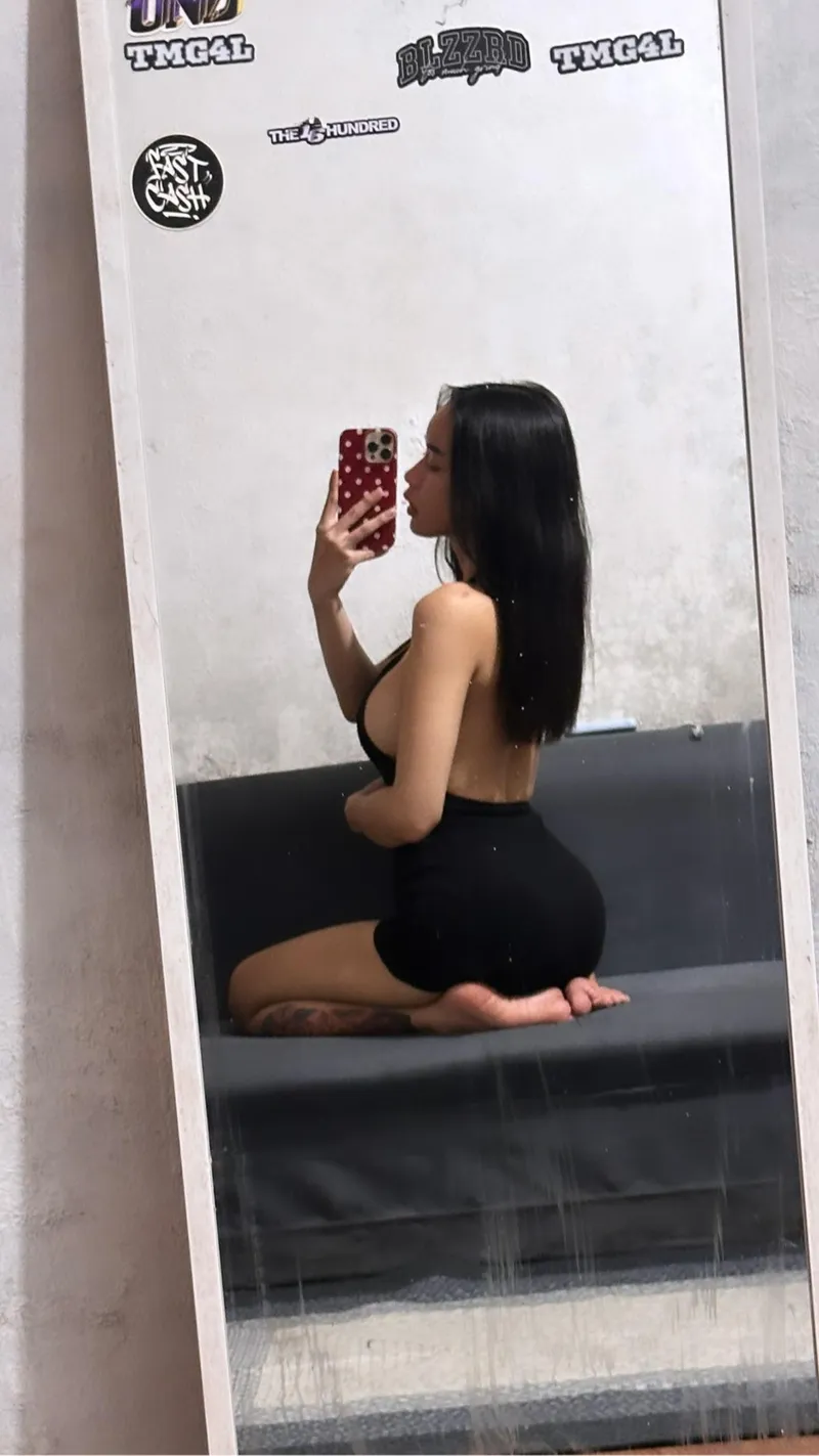 Thumbnail sexting pls im bored💋