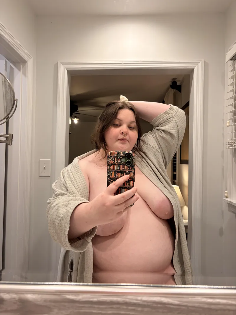 Thumbnail pov: I’m hungryyy 🍆🍆🍆
