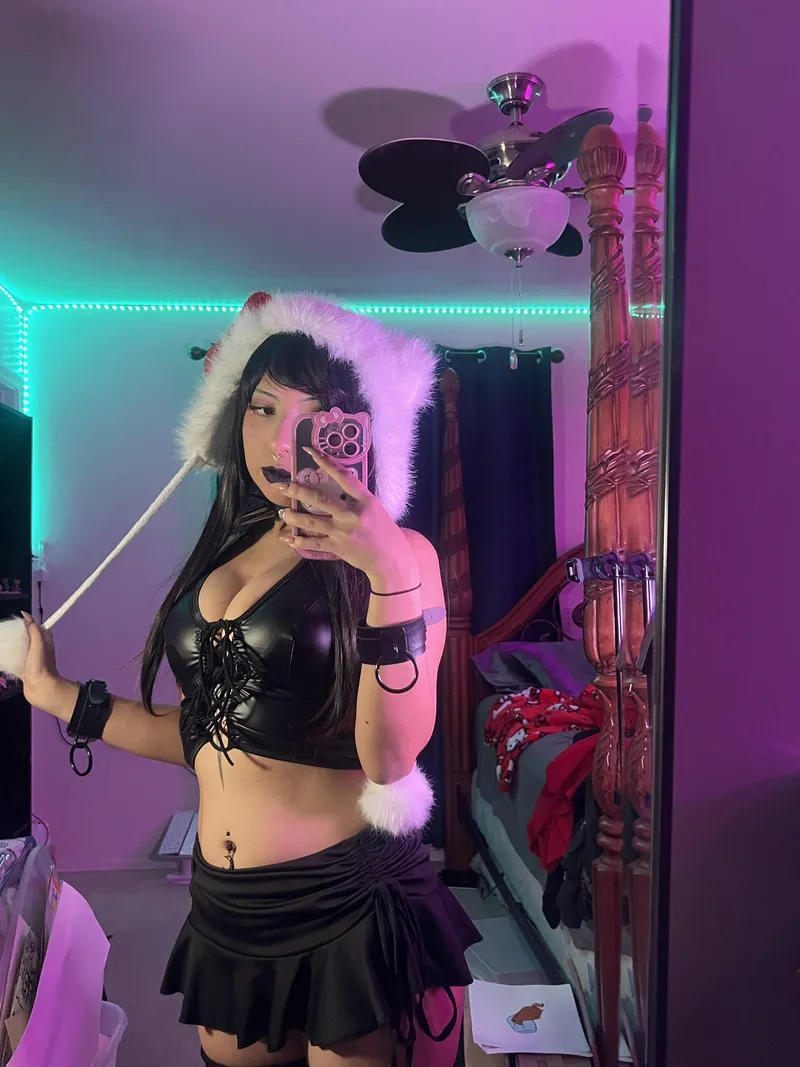 Thumbnail thinking the skirt might be too long....