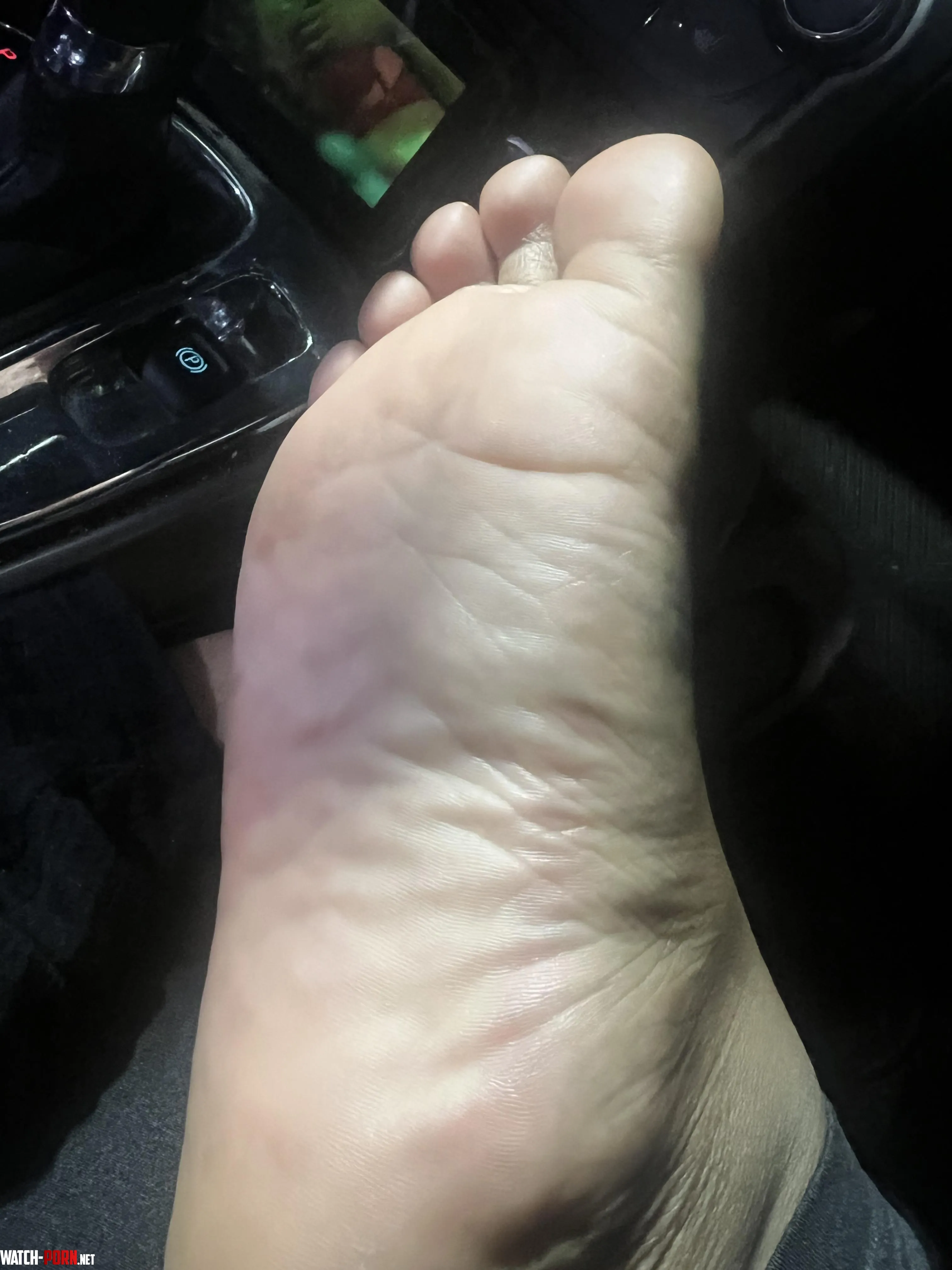 Wrinkly soles oc 👣💦 by Just_Character_1262