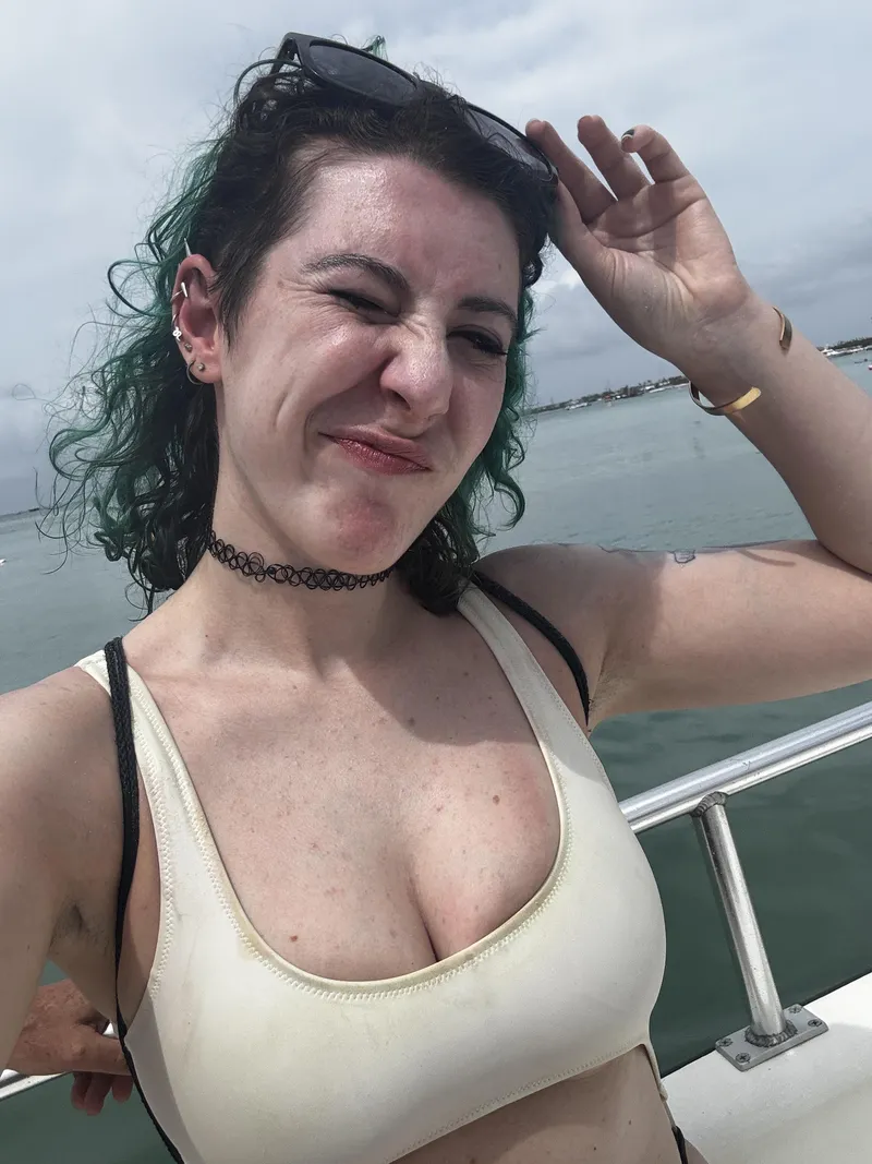 Thumbnail Cleavage on the water by sirenskiss3