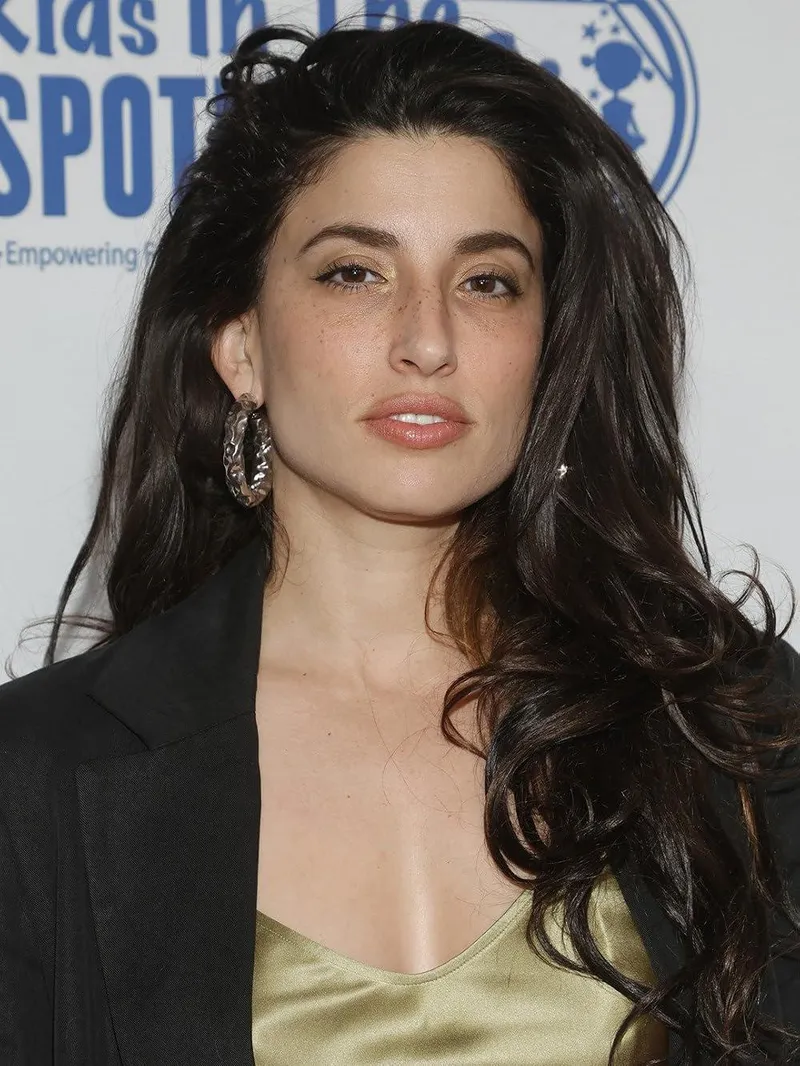 Thumbnail Tania Raymonde
