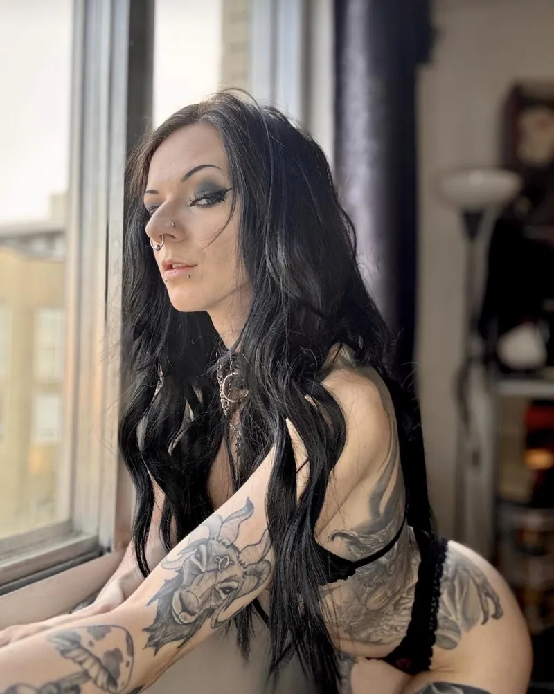 Thumbnail Letting the hair down