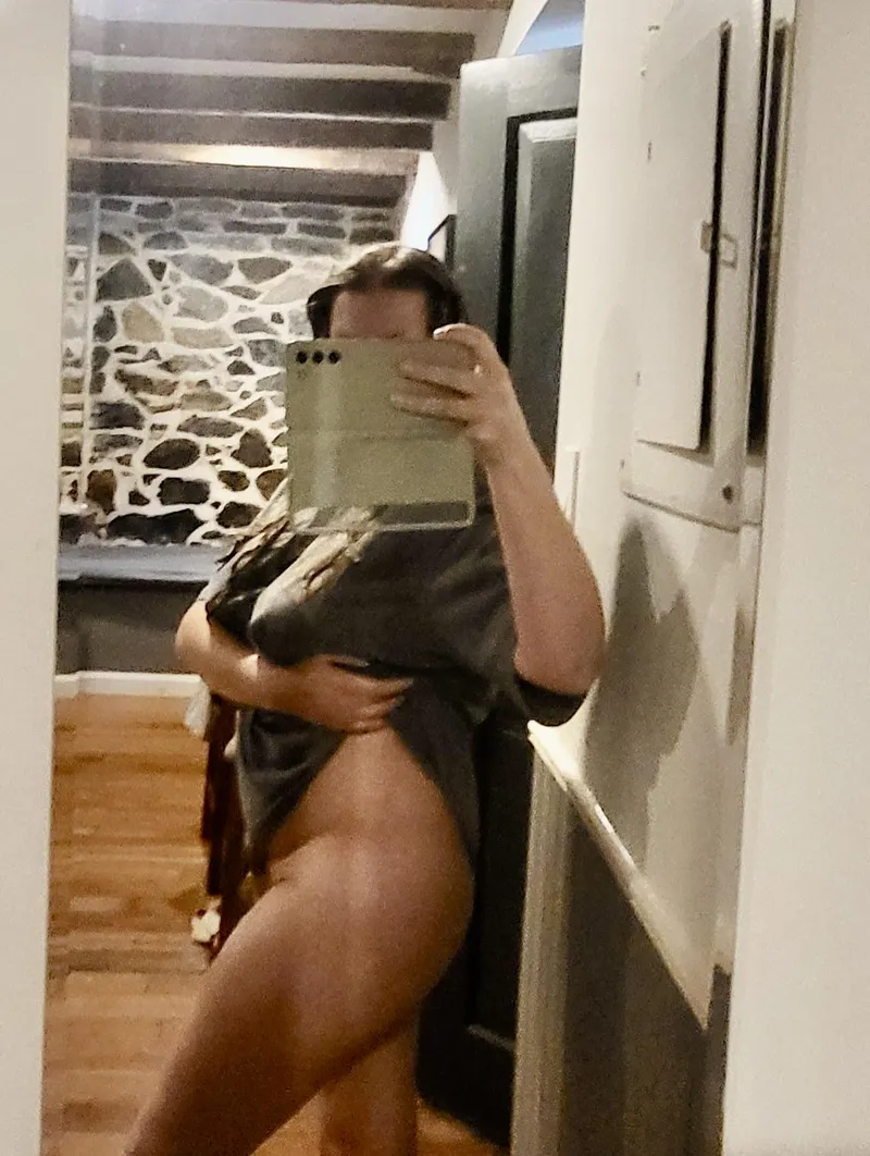 Thumbnail First post here