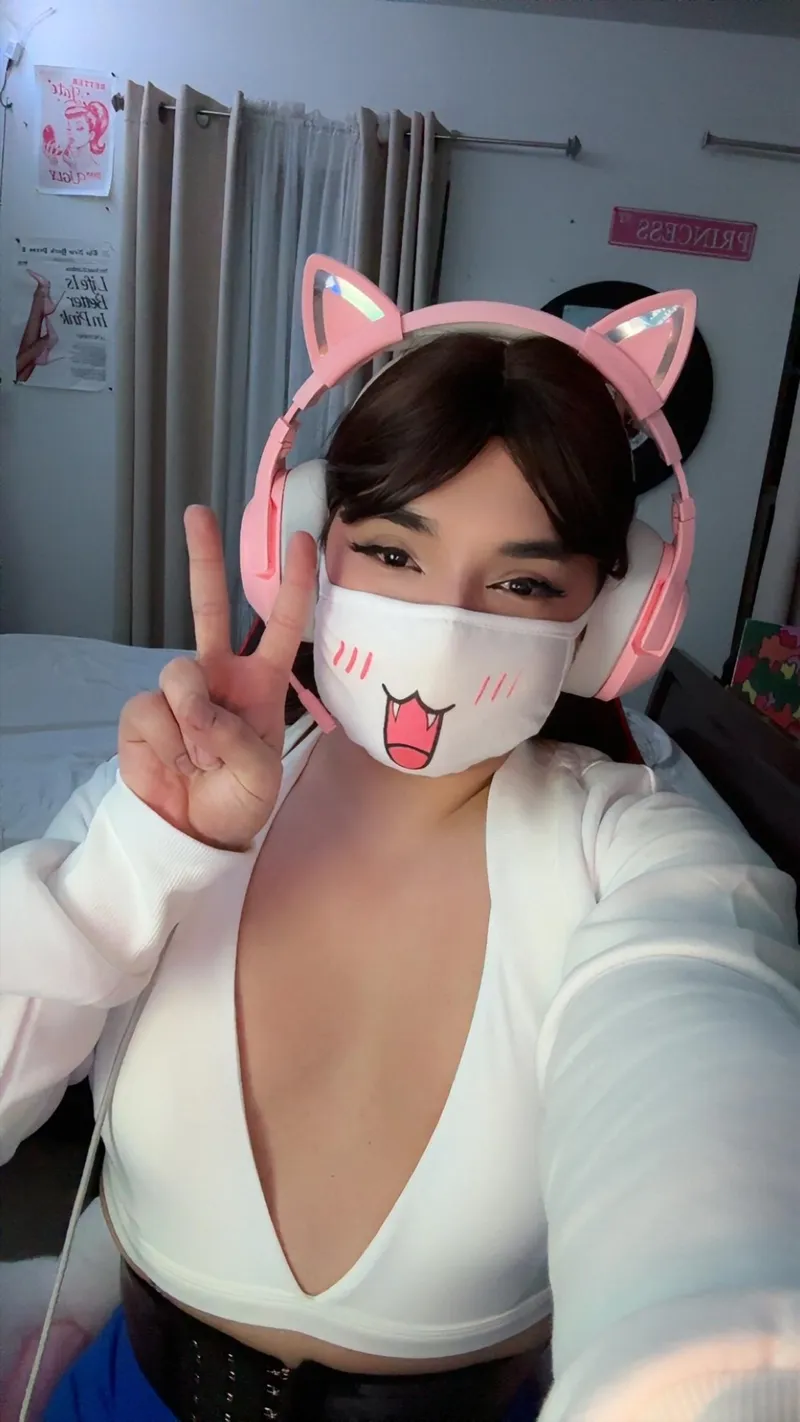 Thumbnail when am i not dolled up gaming by Professional_Bet6953