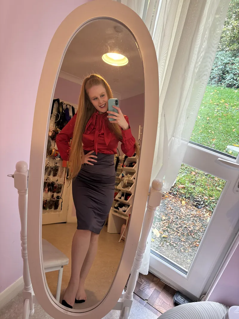 Thumbnail Classy Satin Outfit by AuroraPhoenixmodel