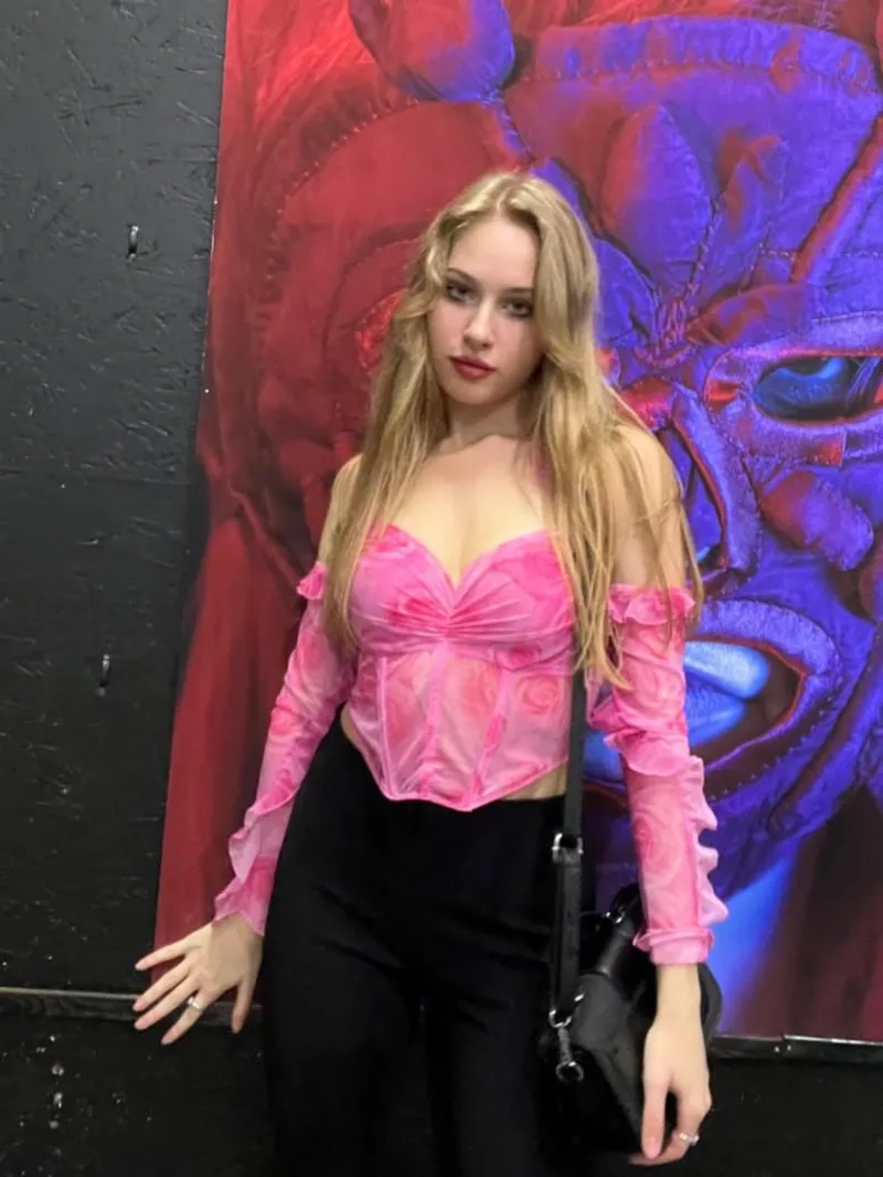 Thumbnail today i wear like this by _Quick_Jaguar_
